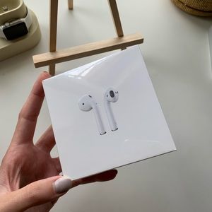 Brand New Apple Airpods
